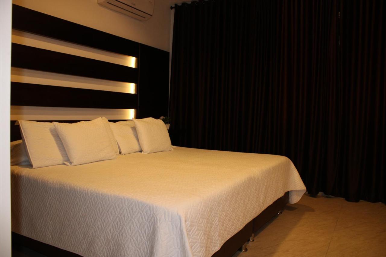 Hotel Marialu Ocaña Esterno foto