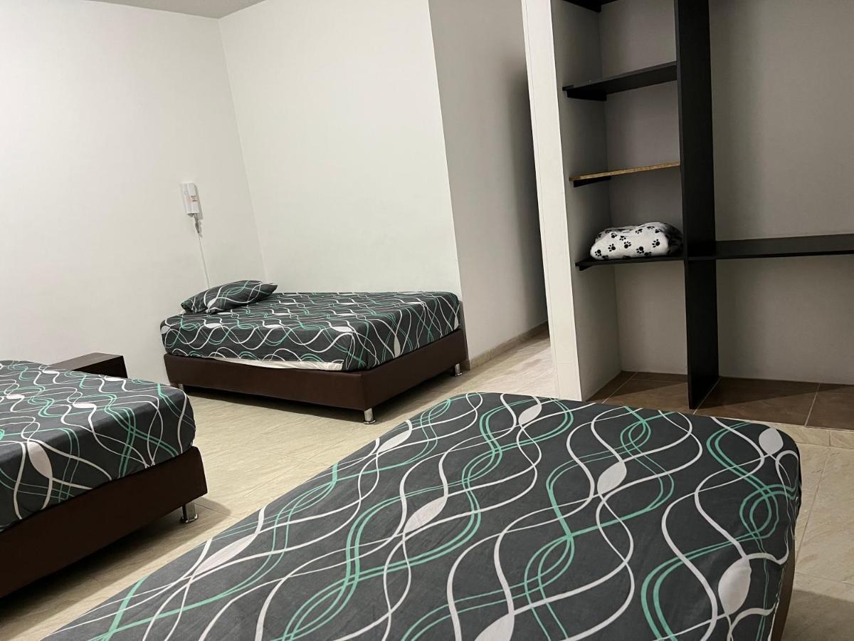Hotel Marialu Ocaña Esterno foto