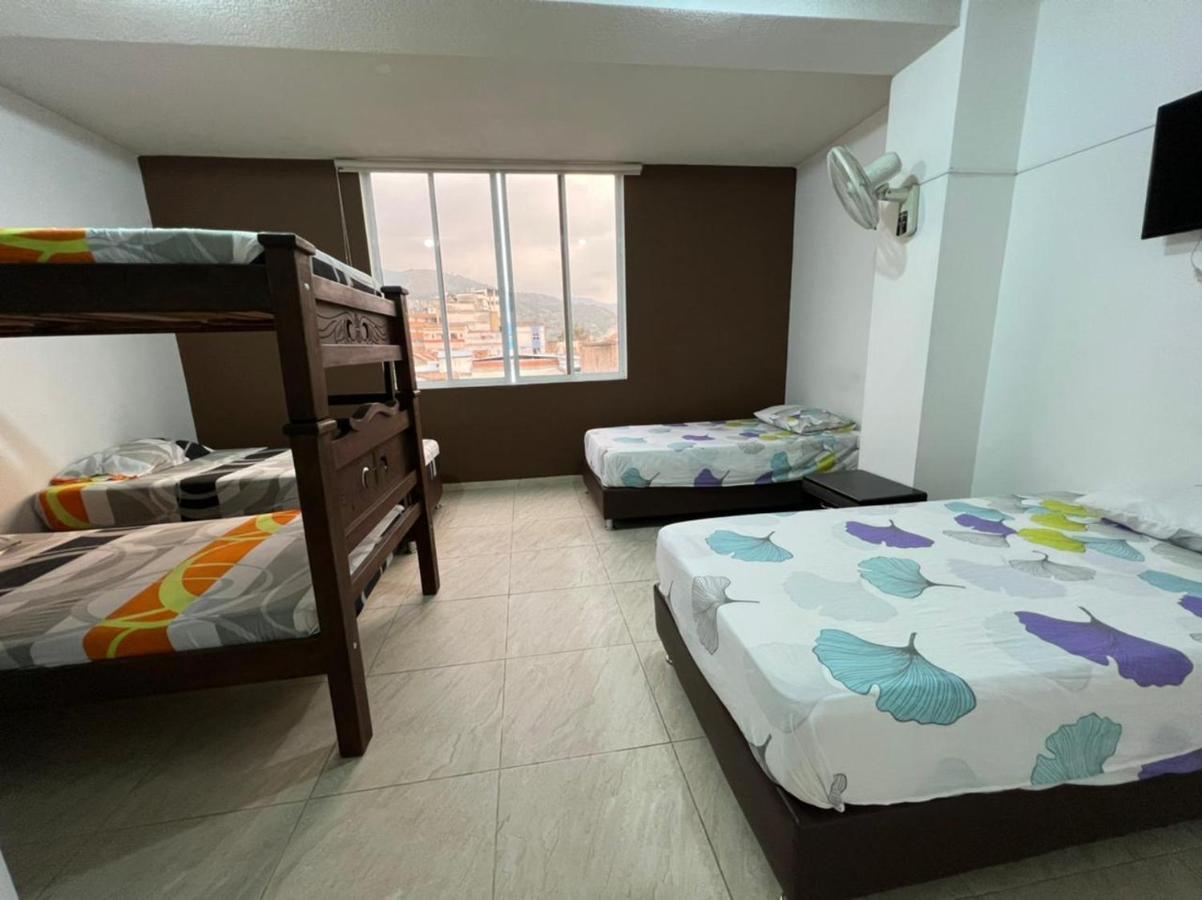 Hotel Marialu Ocaña Esterno foto