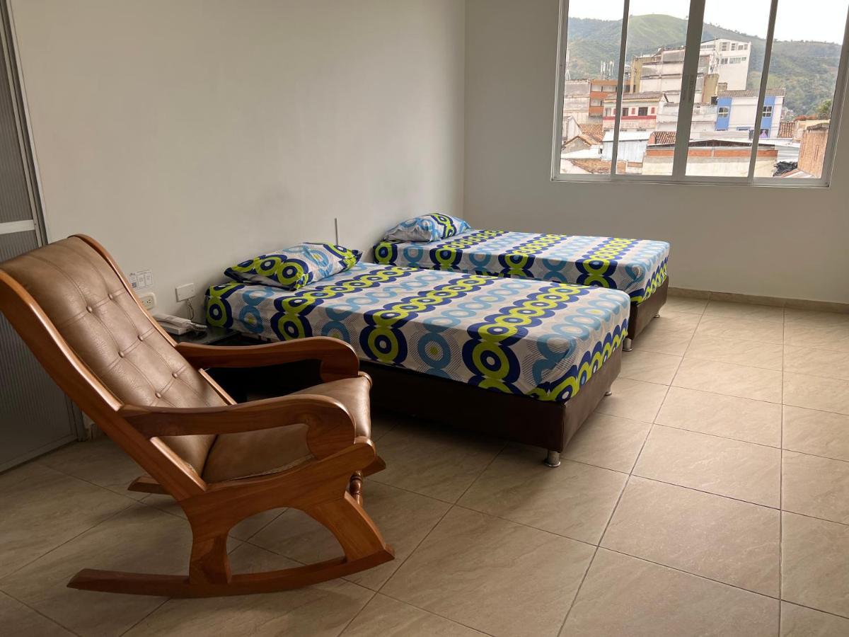 Hotel Marialu Ocaña Esterno foto