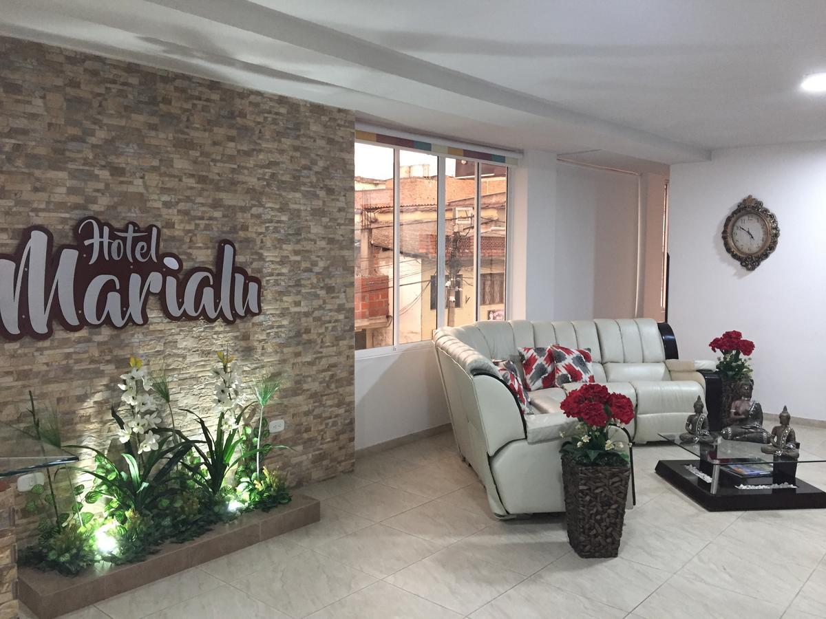 Hotel Marialu Ocaña Esterno foto